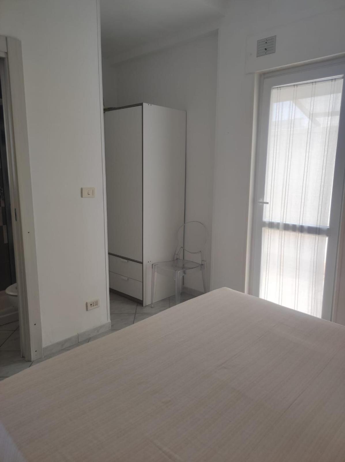 Castle On The Sea Apartment Torre Santa Sabina Luaran gambar